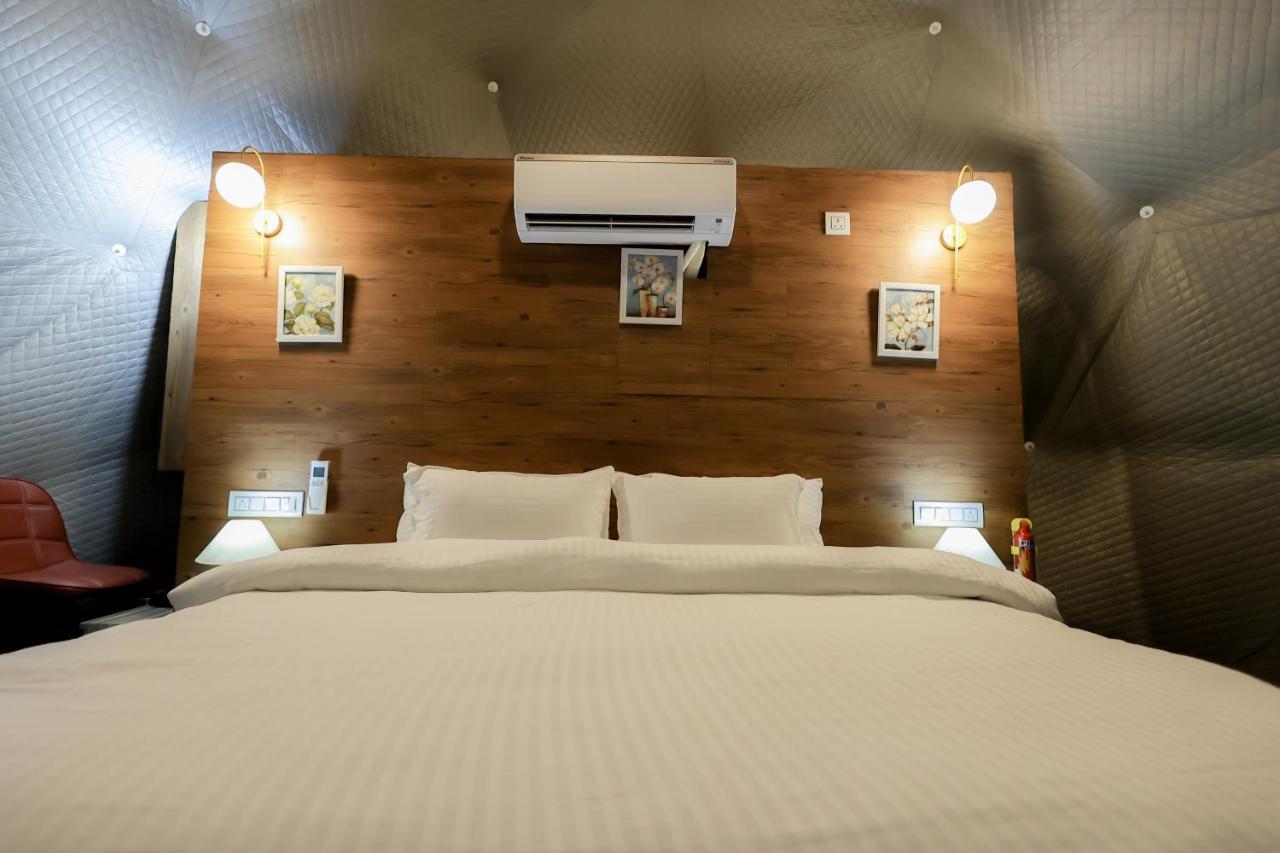 North Wind 57 Hotel Bir  Exterior photo